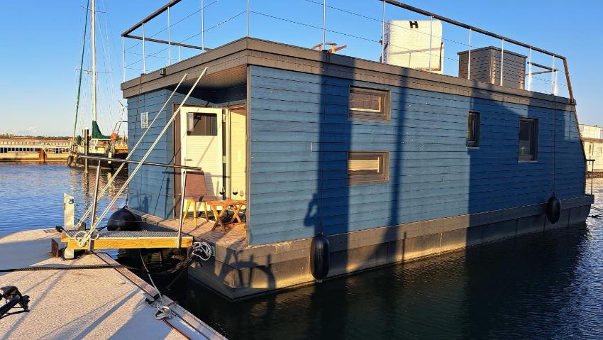 Harmonie - Stern Hausboot