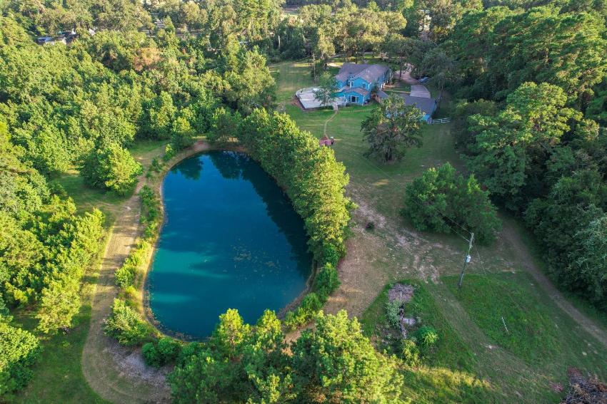 The Blue Ranch @ The Lake