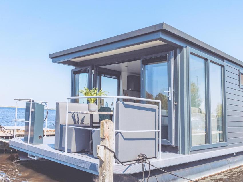 Tiny houseboat Parel IV - airco