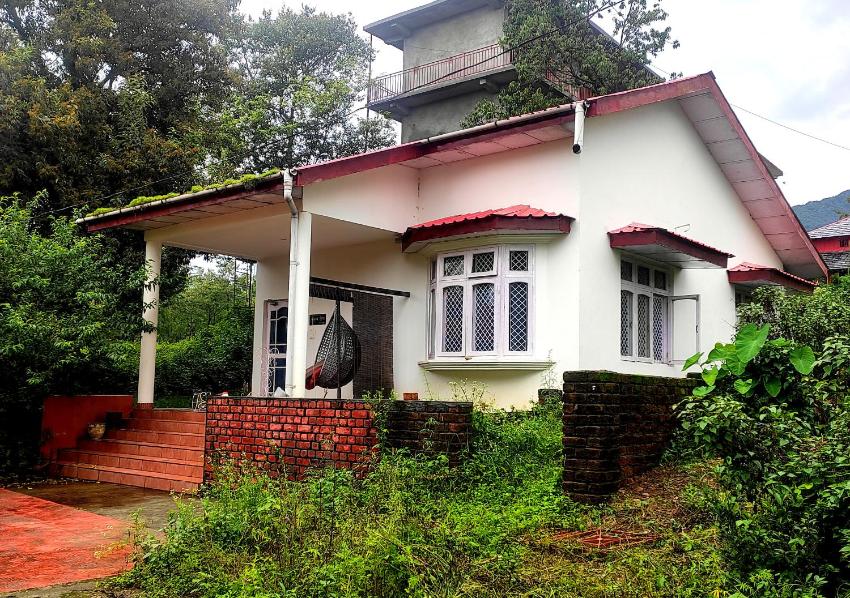 Tim Tim's Cottage by Hipostel