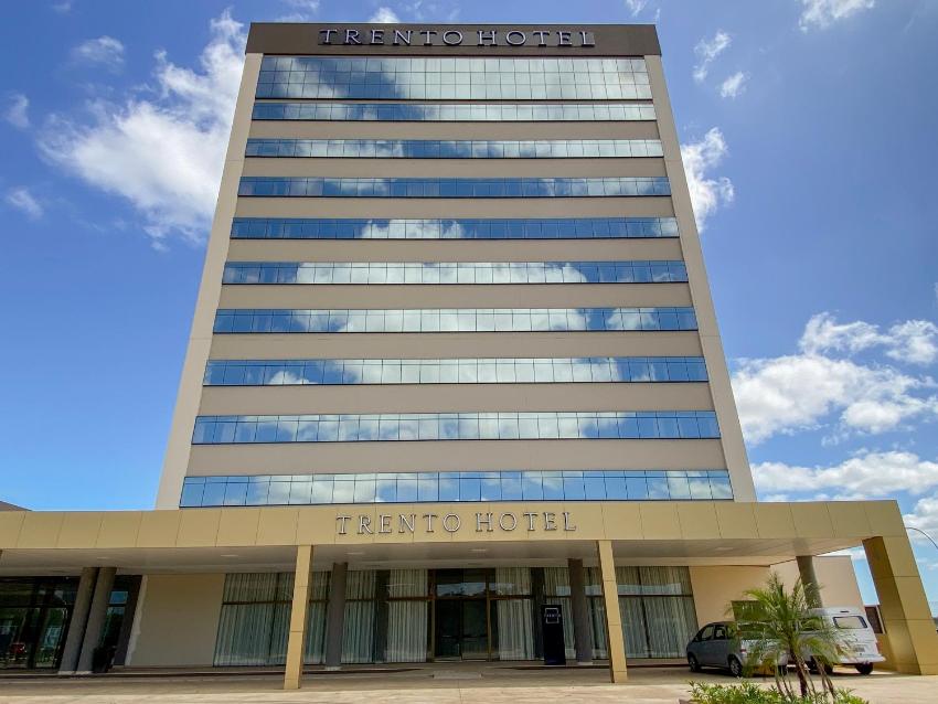 Trento Hotel Guaíra