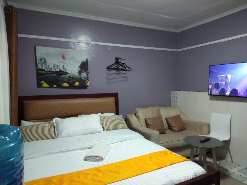 Hideout homestudio apartment