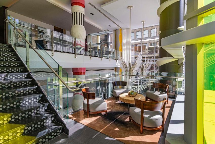 theWit Chicago, A DoubleTree by Hilton Hotel