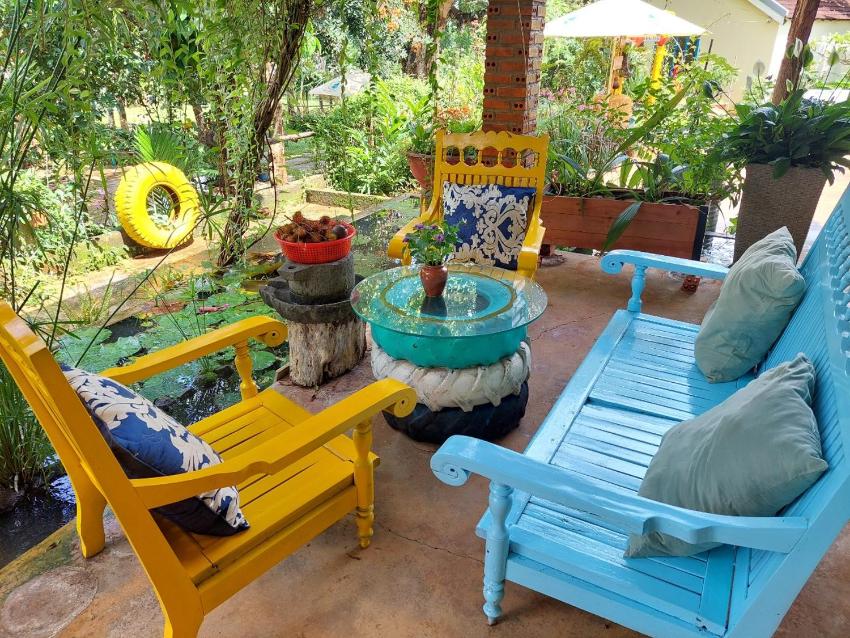 The Lazy Farm-Garden Central Room