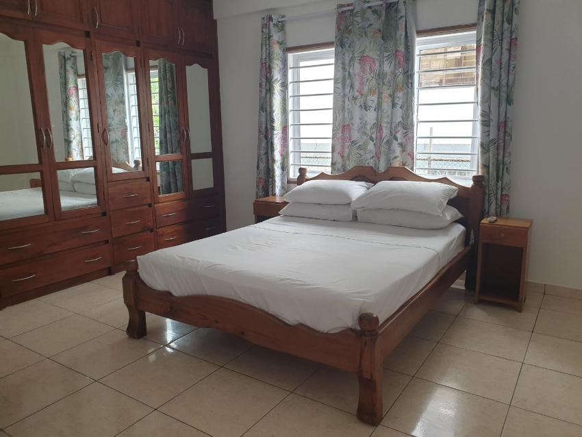 Beau Vallon Villa Apartments