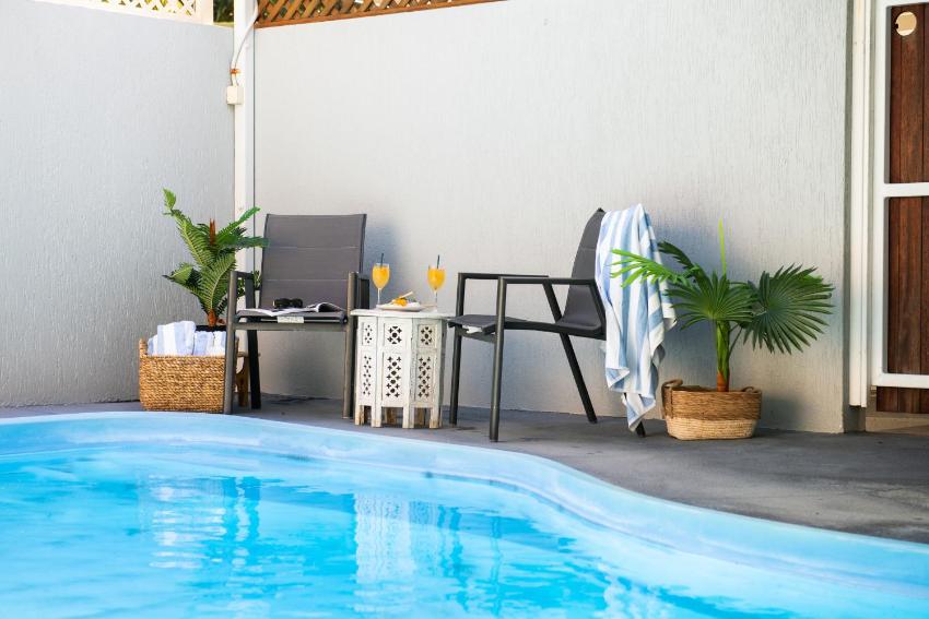 Picturesque on Passage - Shute Harbour