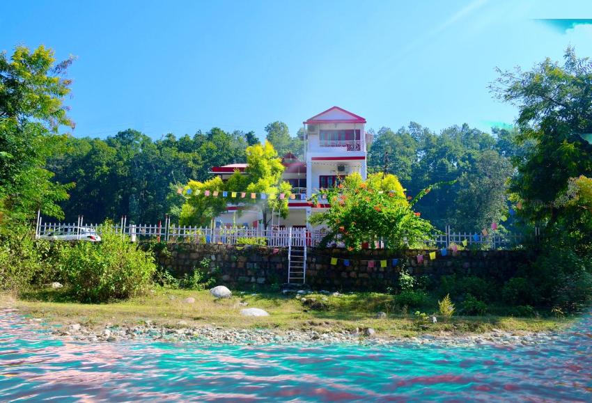 River Stay by Wanderlust Rural Tourism