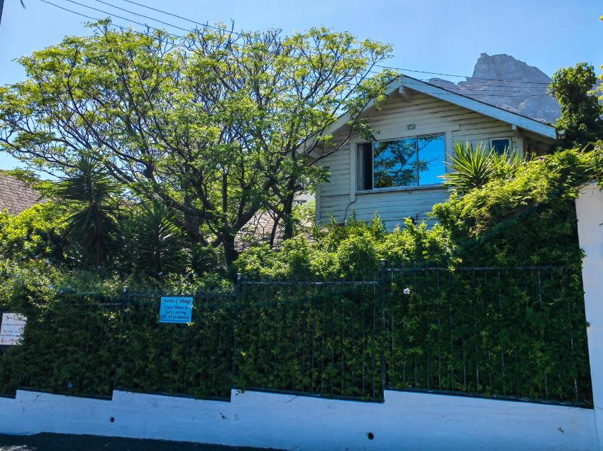 Swiss Cottage Guest House