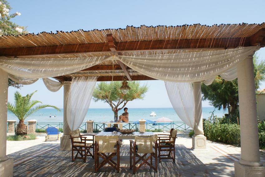 Elli's Seaside House