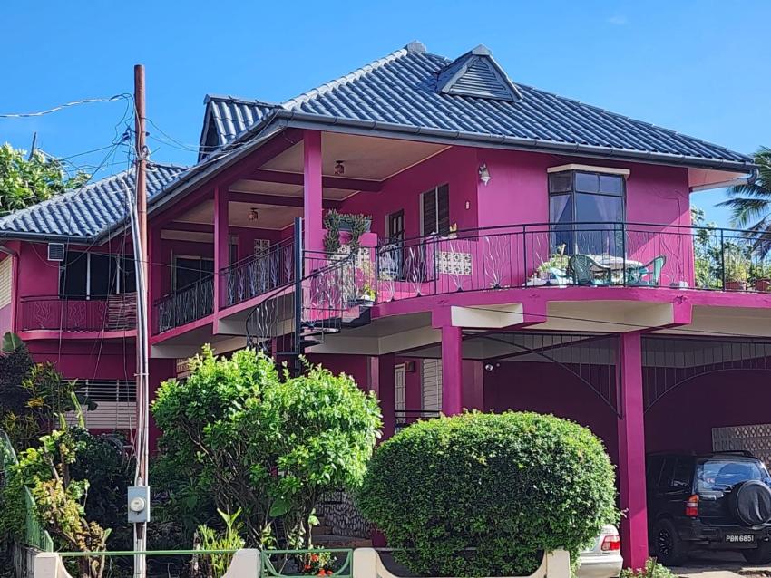 The Seaside Garden Guesthouse