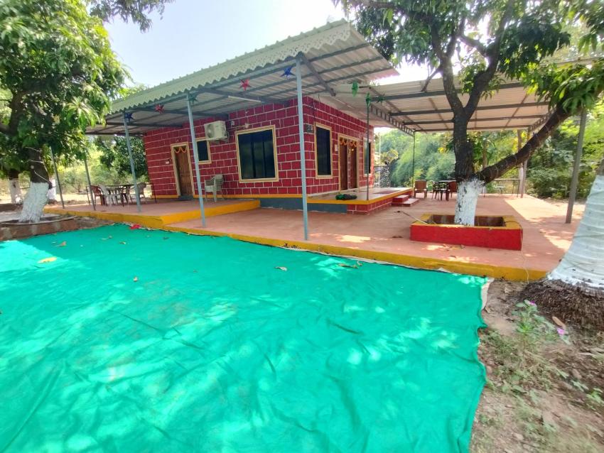 pratik Mango farm house