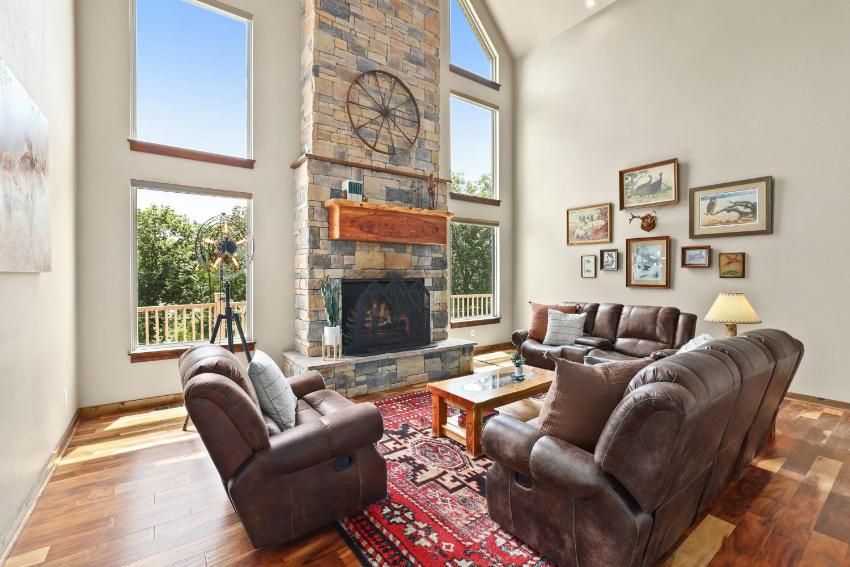 Wildwood Lake House - On Beaver Lake