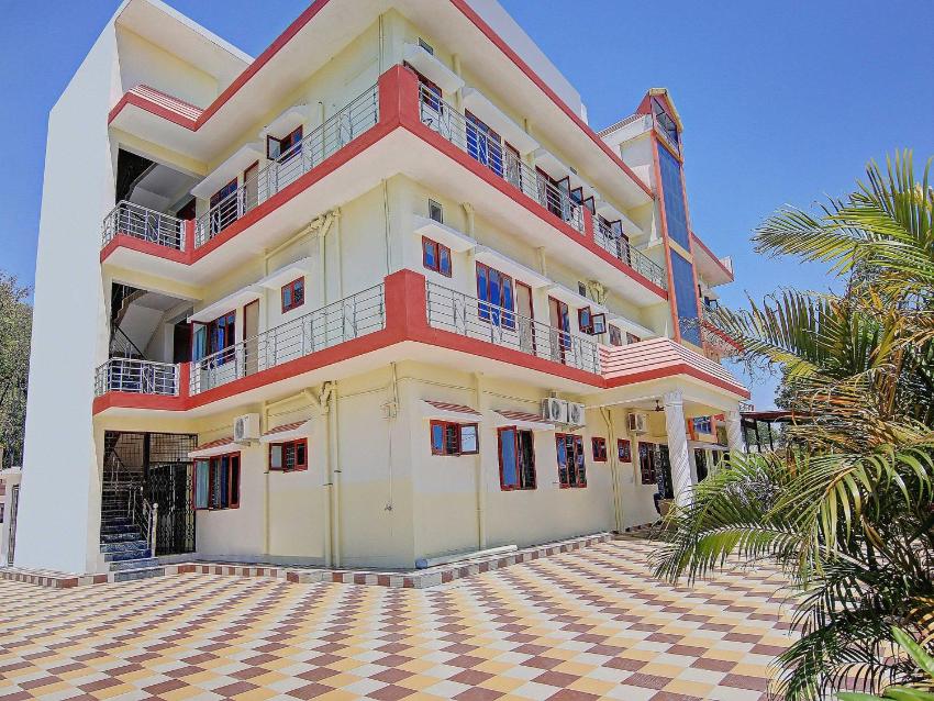 OYO Home Balaji Bhawan Jhajra