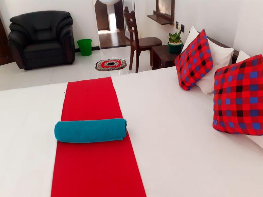 JASMINE White House Restaurant & Spa