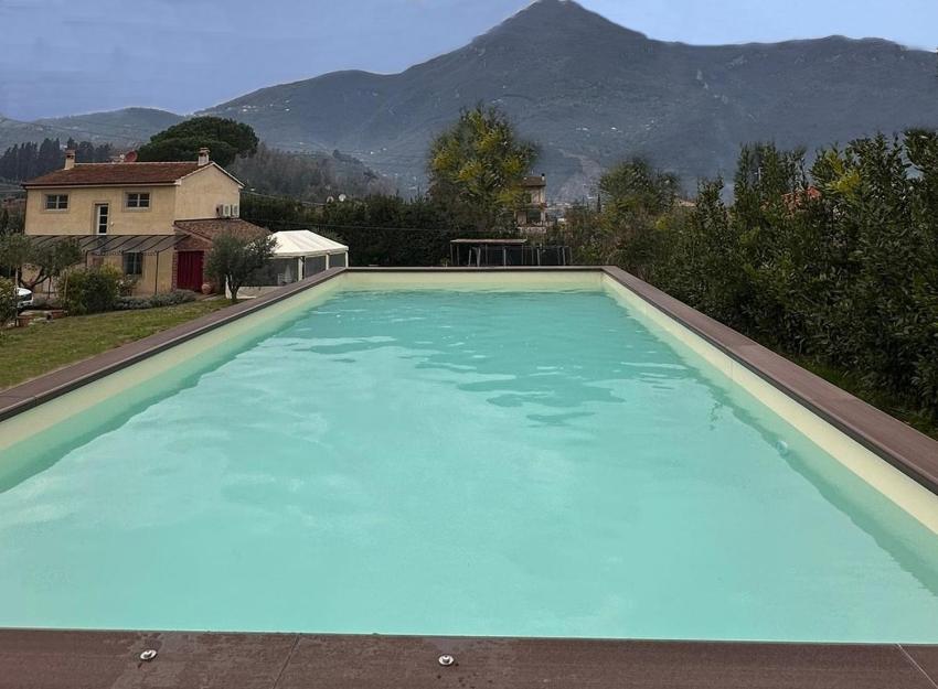 Villa Viloca in Camaiore, with jacuzzi