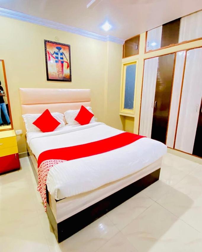 OYO Hotel Nilansh Near Mawaiya Metro Station