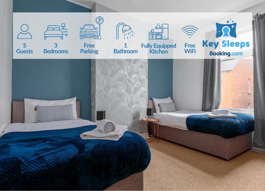 Spacious & Unique Family and Contractor House & Parking & A1 Road by ComfyWorkers