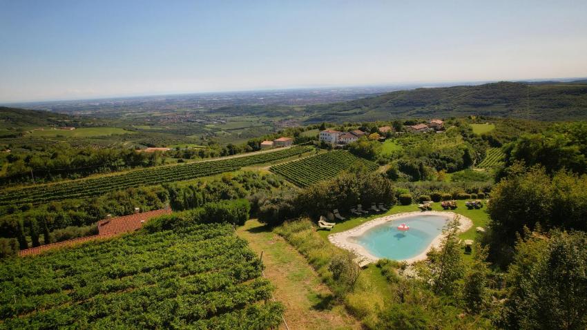 Agriturismo La Perlara