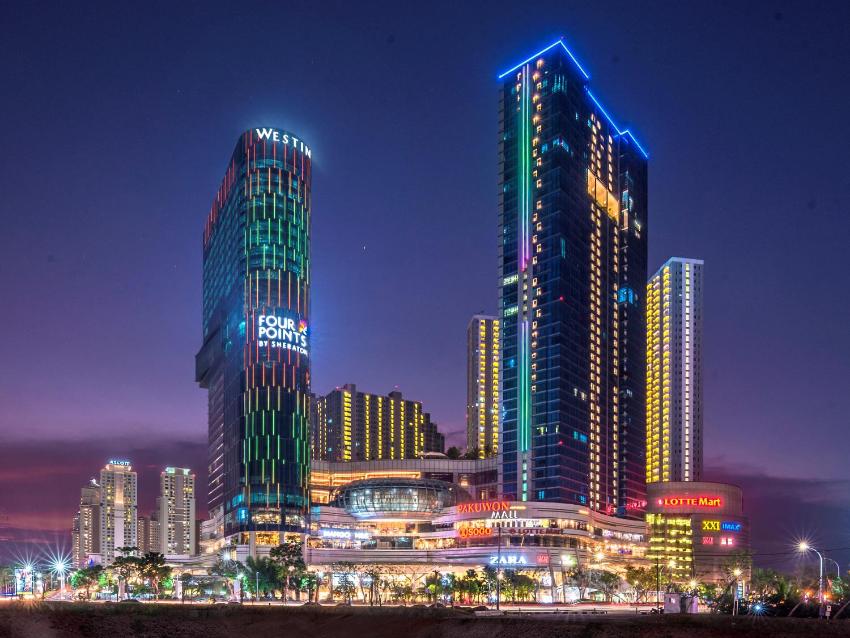 Four Points by Sheraton Surabaya, Pakuwon Indah