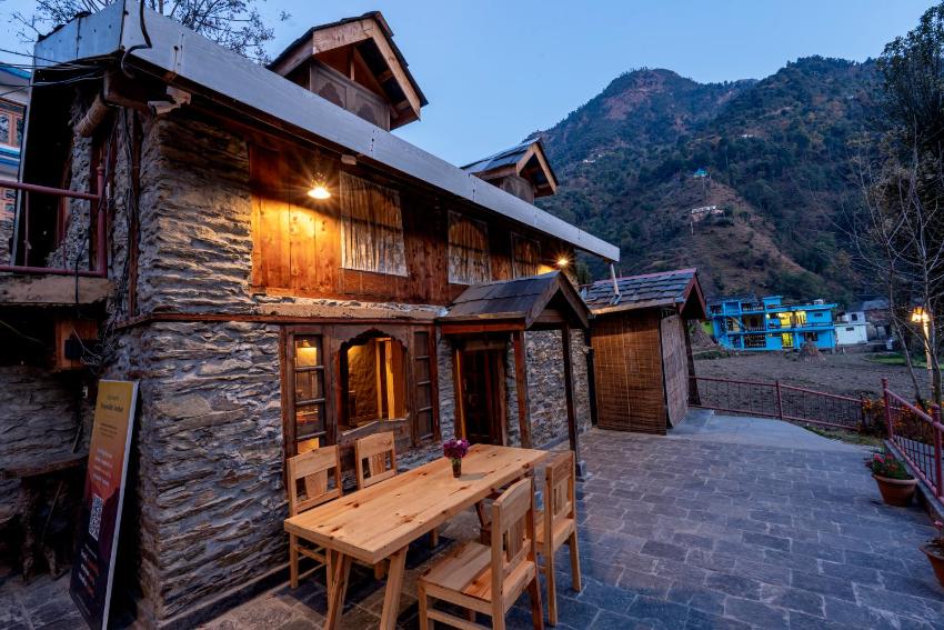 NotOnMap - H2O House