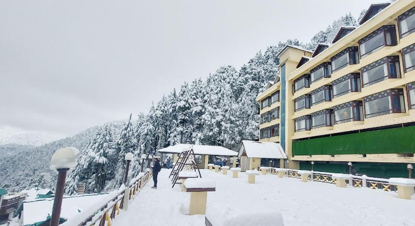 Snow Valley Resorts Dalhousie