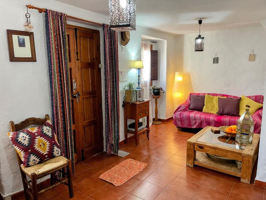 Beautiful Cottage with garden in Olvera Andalusia