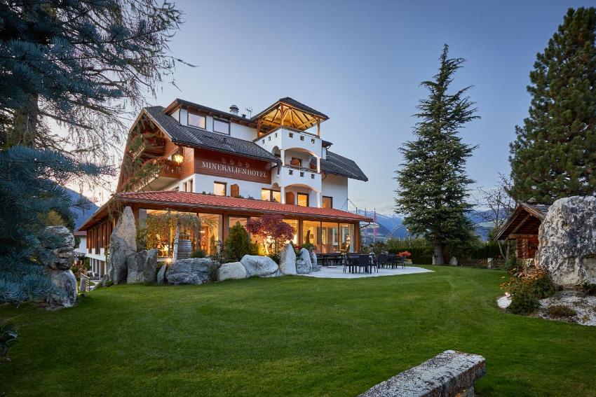 Mineralienhotel Natznerhof