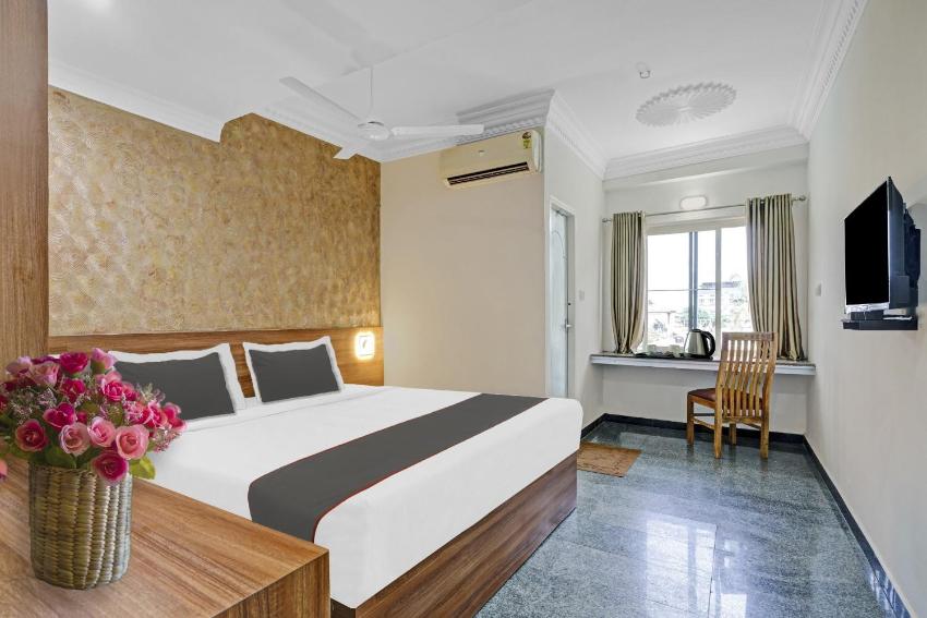 Capital O Rayan Plaza