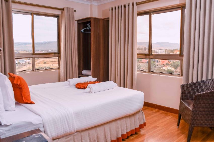 Buraha Zenoni Hotel and Resort