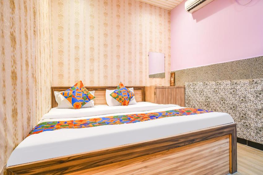 Hotel Vinayak, Ujjain