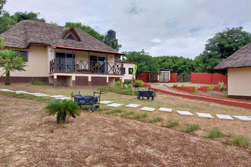 2 bedrooms house at Cap Skirring 100 m away from the beach with sea view furnished terrace and wifi