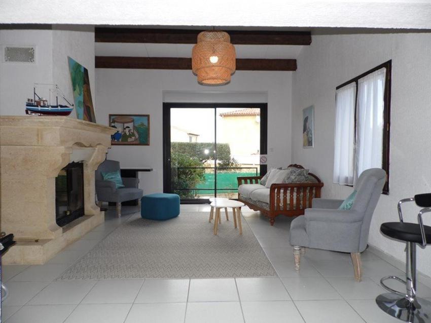 Villa Marseillan, 5 pièces, 10 personnes - FR-1-326-392