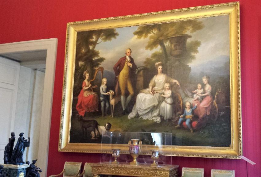 Queen Carolina's Homes - Apartments in Old Town