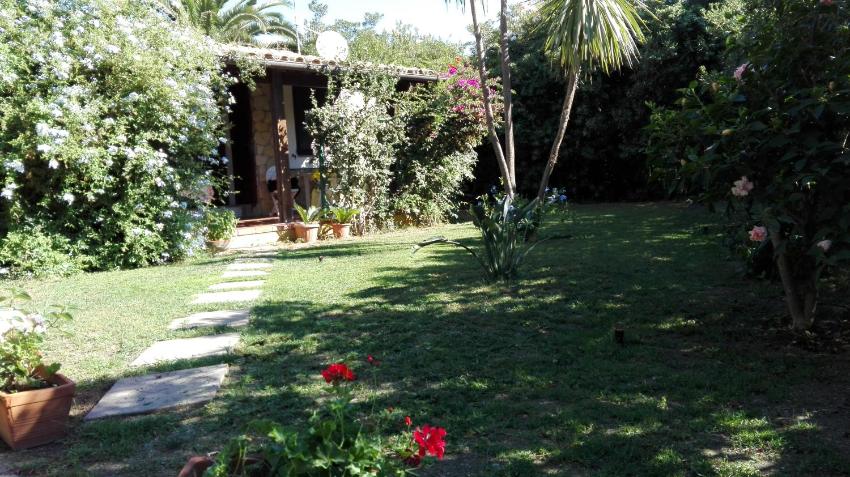 -EXCLUSIVE PRIVATE VILLA- Villasimius