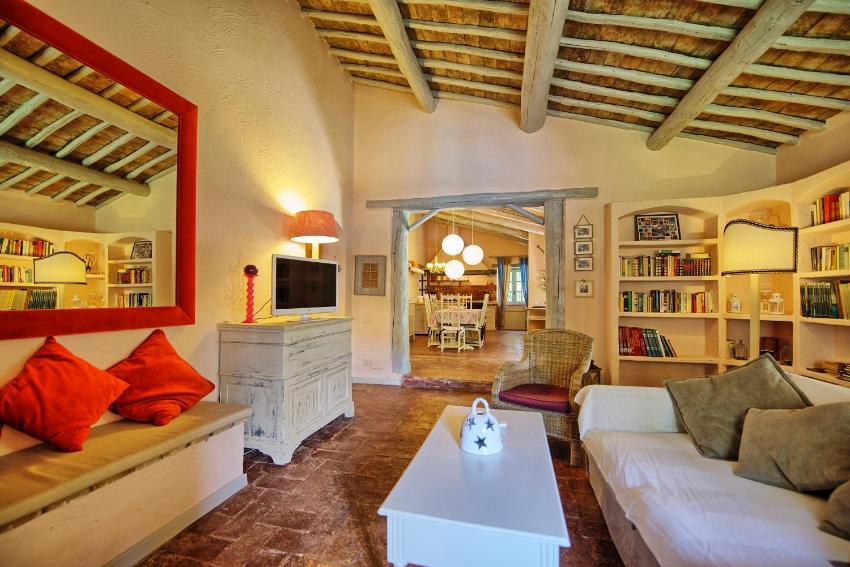 Villa Letizia by PosarelliVillas