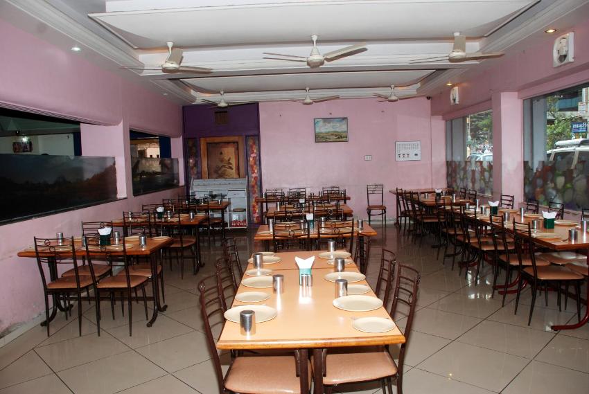 Yashwant Guest House