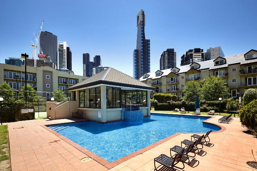 Melbourne Luxury Paradise
