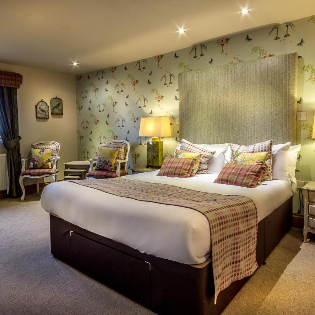 The Huntsman Inn — 