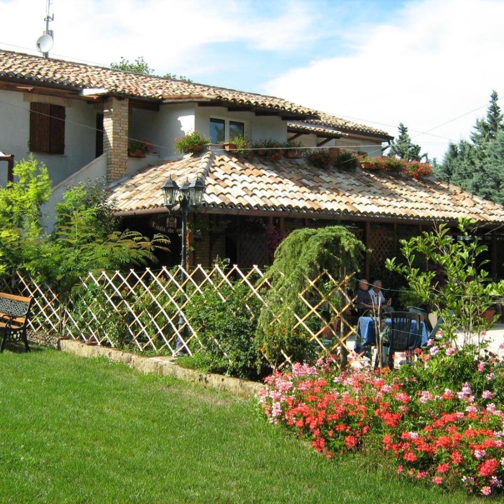 Country House L'isola che non c'è ancona photo