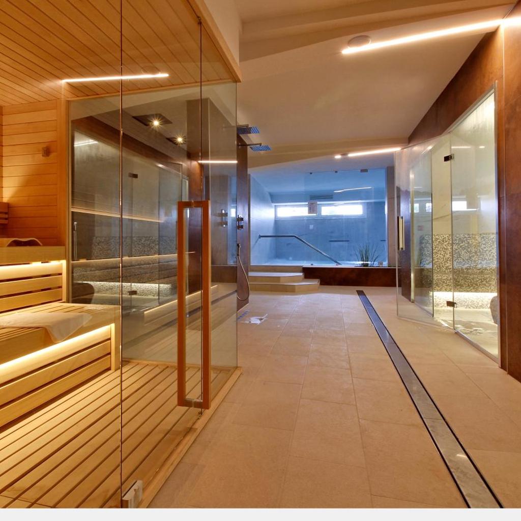 Hotel Elite — 