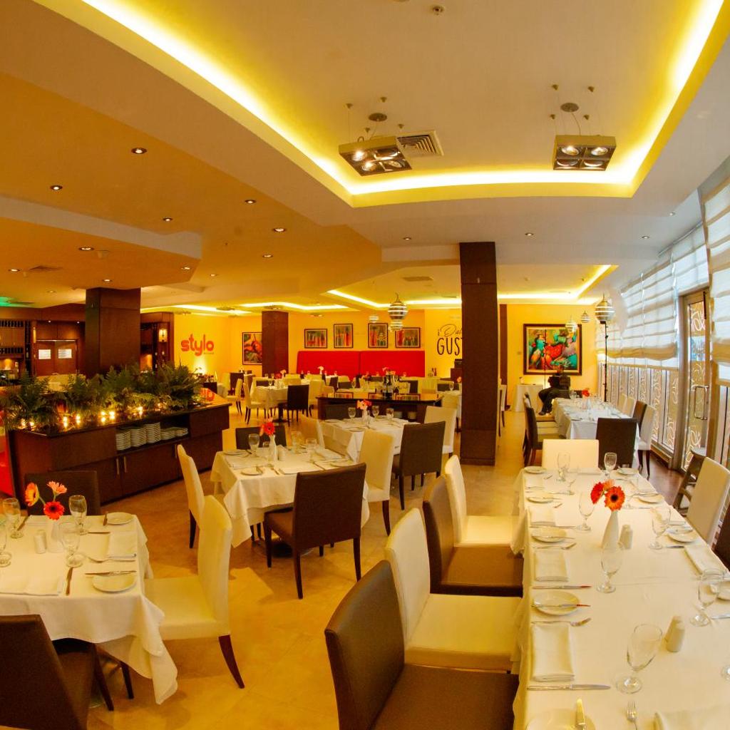 Hotel Ciudad de David — 