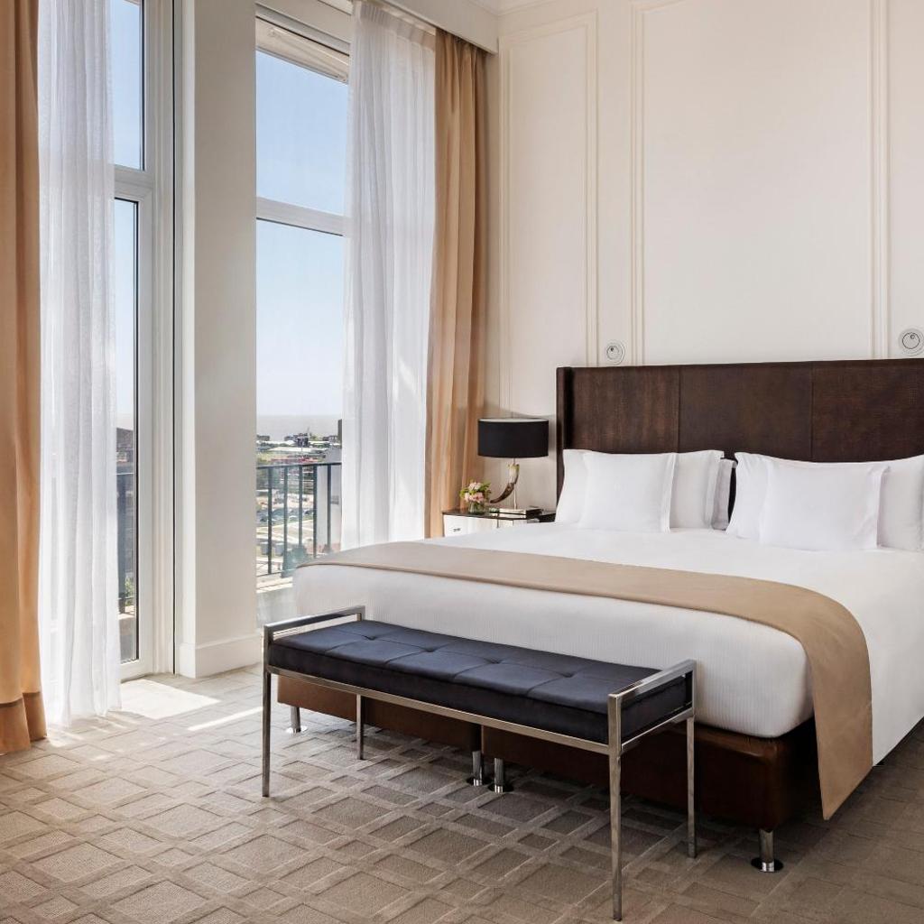Alvear Palace Hotel - Leading Hotels of the World — 