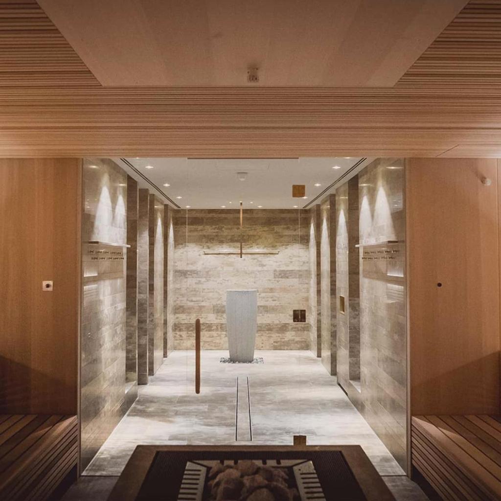 Spa & Resort Bachmair Weissach, LUXURY FAMILY RESORT — 