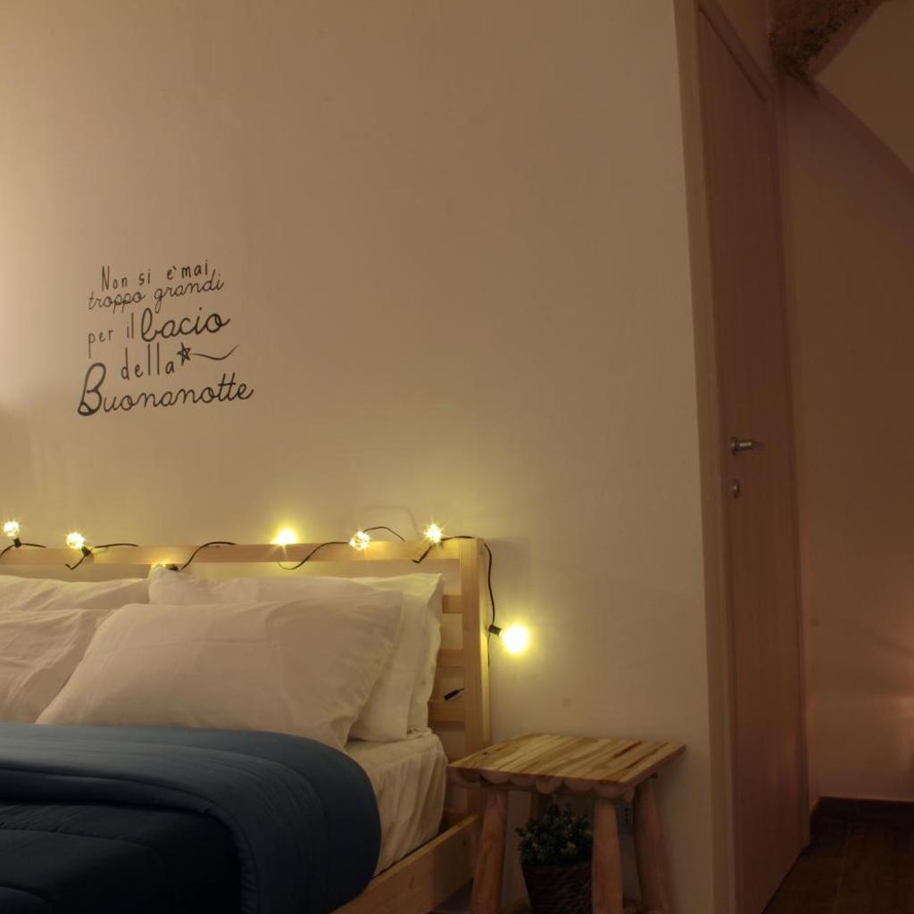 DeShome Guesthouse
