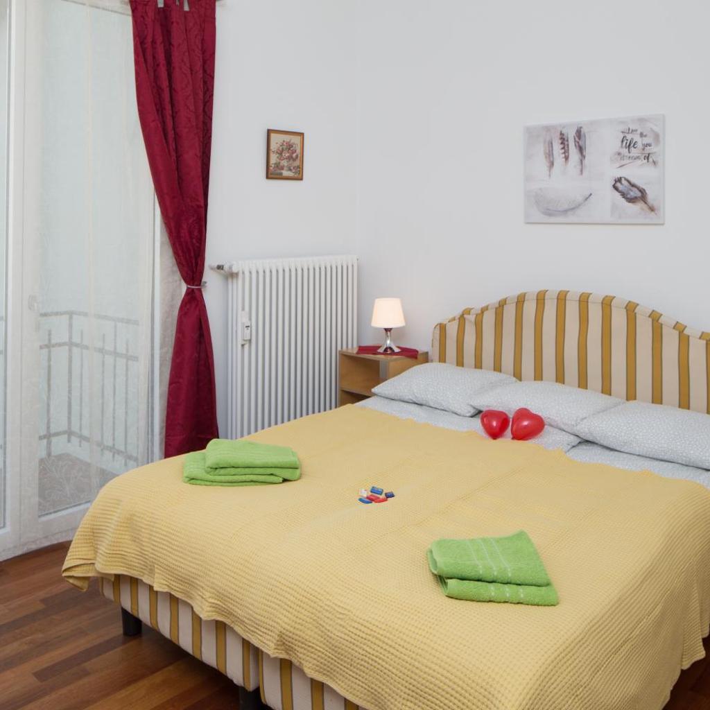 Image 22 - Rooms Al Festival