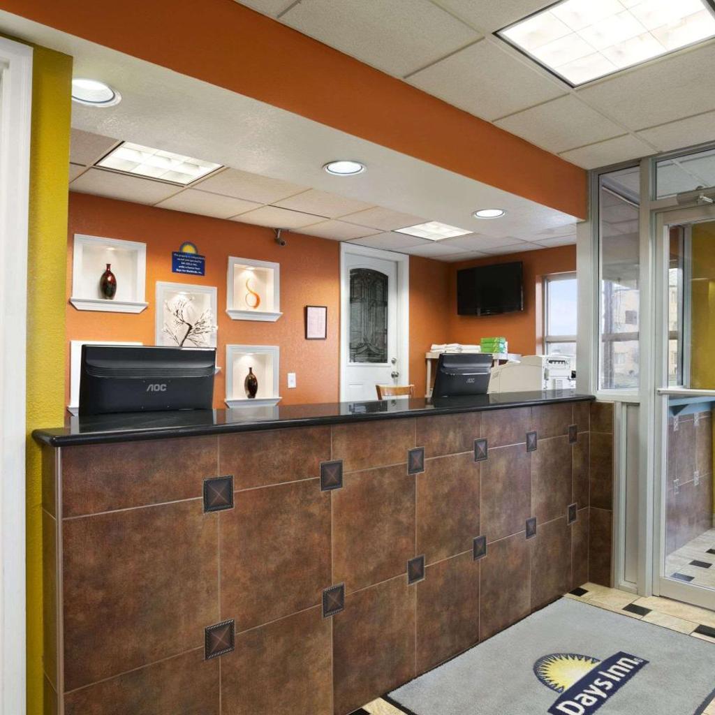 Photograph of Days Inn by Wyndham Airport Nashville East