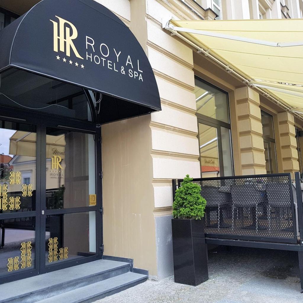 Hotel Royal & Spa — 