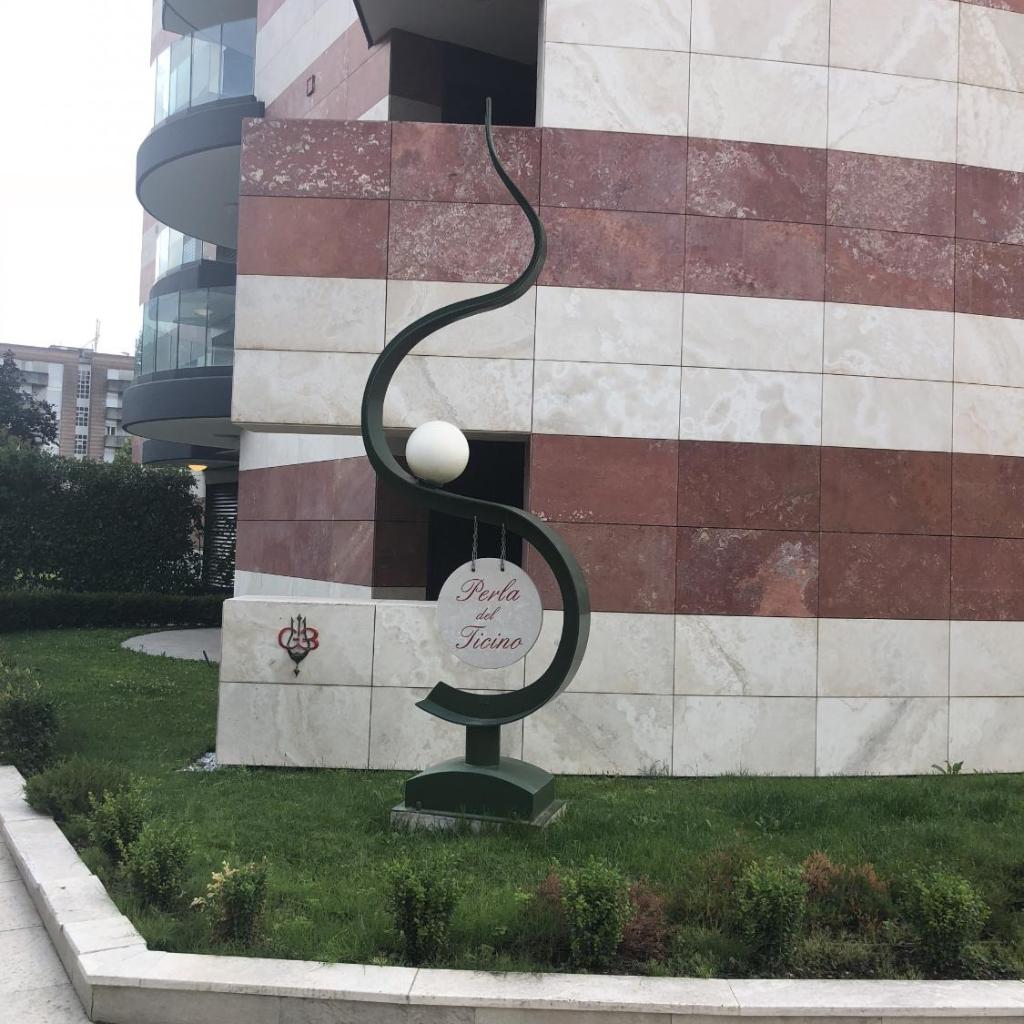 Carousel image 178