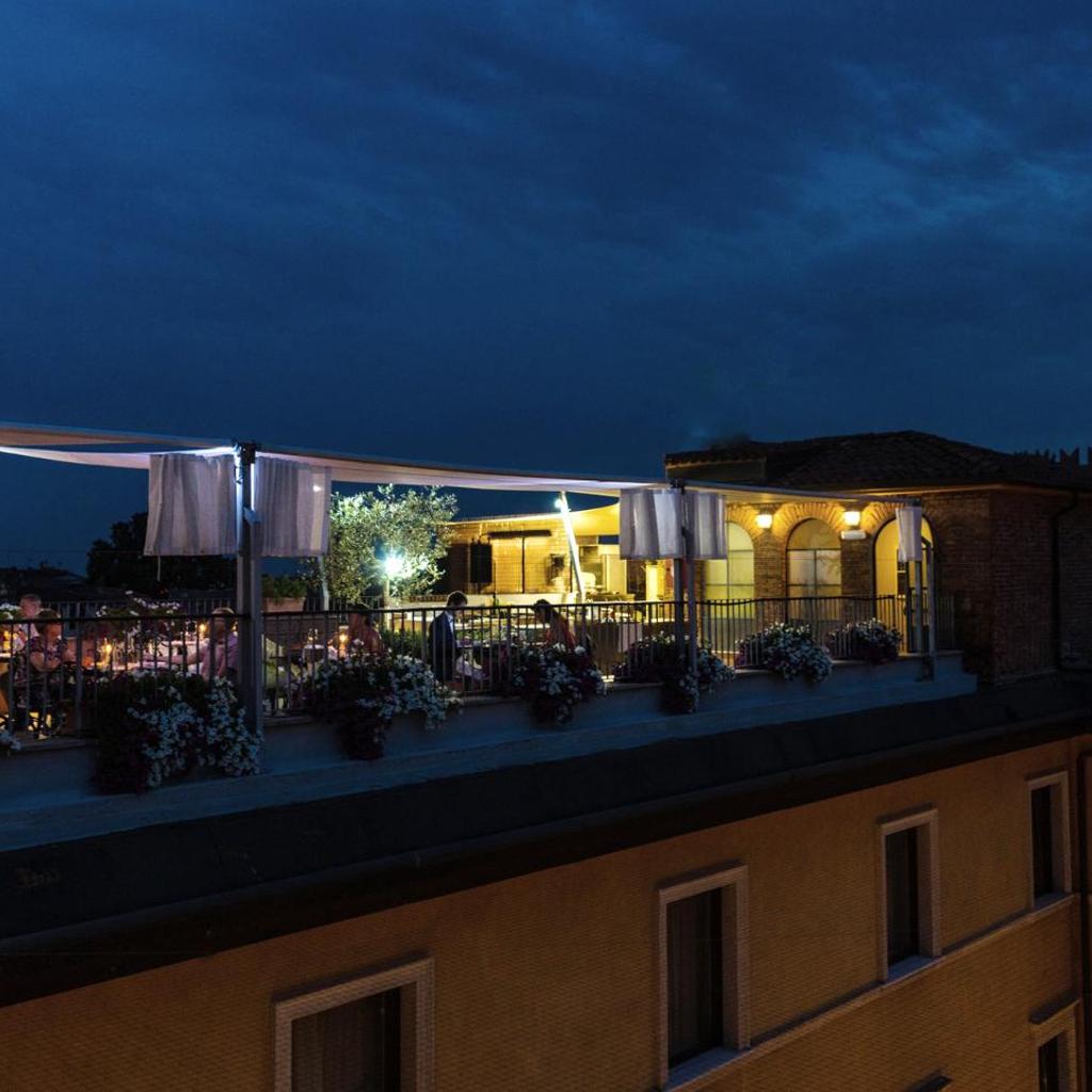 Due Torri Hotel — 