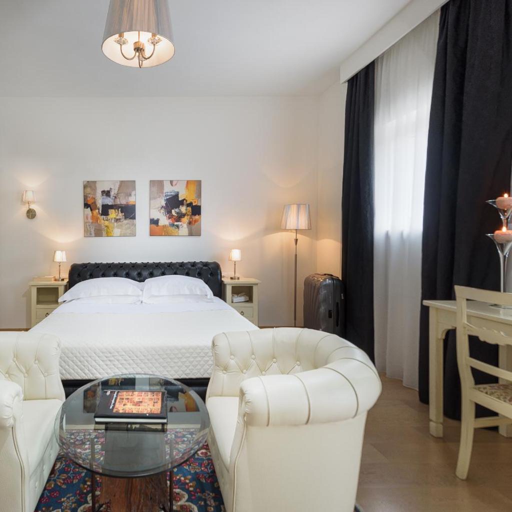Hotel Corsignano — 